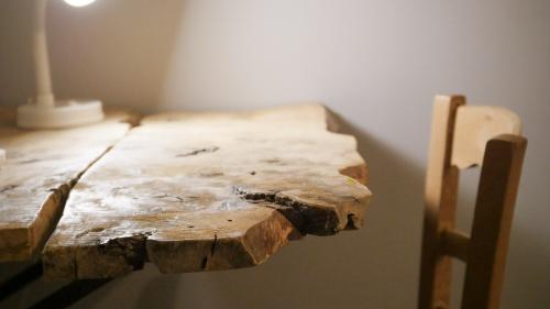 appartamento_casamenestra_cameracollemacere_scrivanialavoro